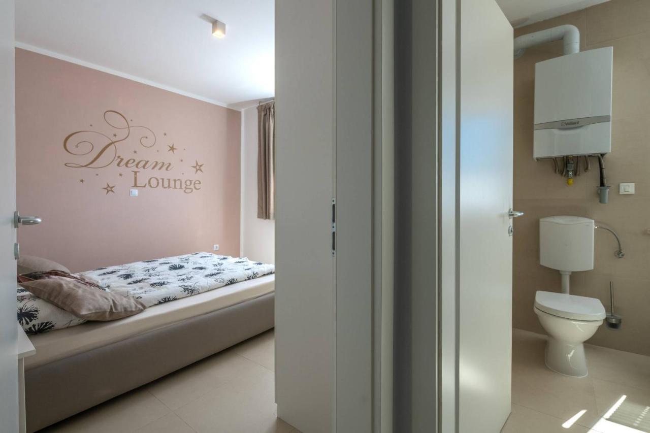Ferienwohnung Dream Lounge With Sea View Pula Exterior foto